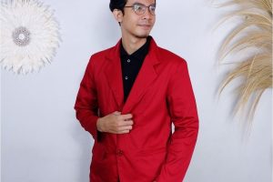 konveksi jas almamater merah