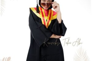 konveksi toga wisuda kuliah