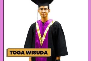 harga baju toga wisuda
