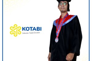 harga paket toga kuliah