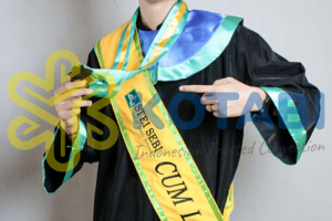 pembuatan toga wisuda termurah