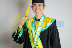 konveksi toga wisuda kendari