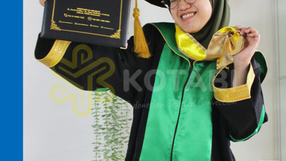 Jual Toga Wisuda Lengkap Semarang