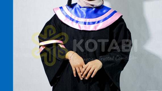 Gerai Toga Wisuda Lengkap Malang