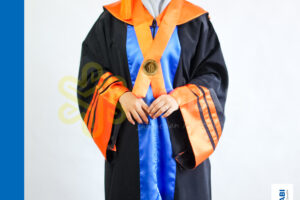 Jual Toga Wisuda Gubes