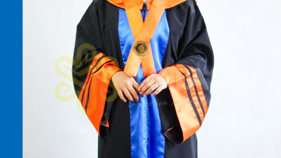 Jual Toga Wisuda Gubes