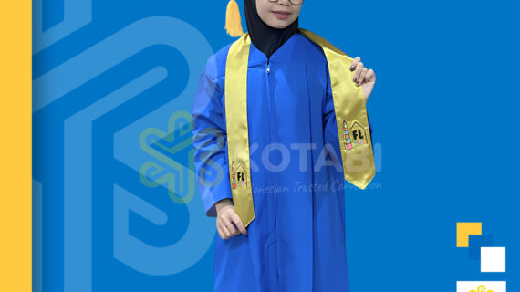 Baju Toga Wisuda Sarjana Tangerang